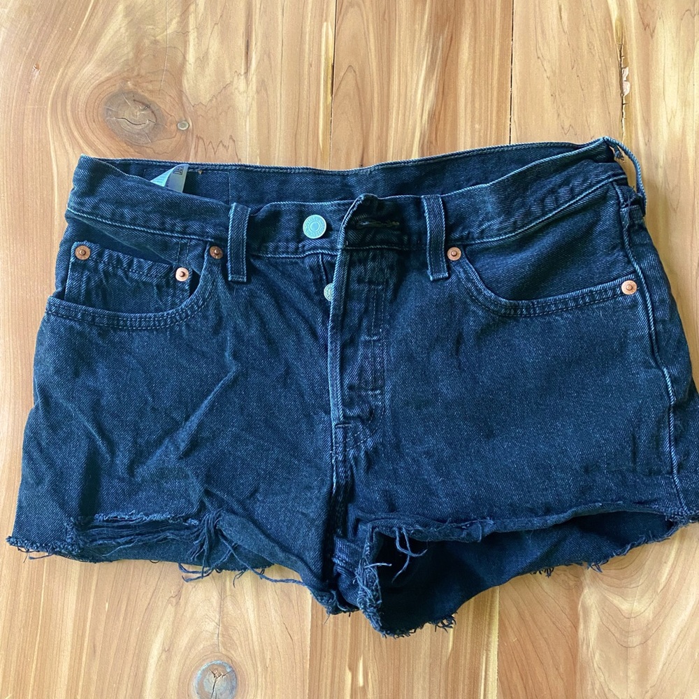 Levi Strauss 501 Black Denim Shorts Size 27